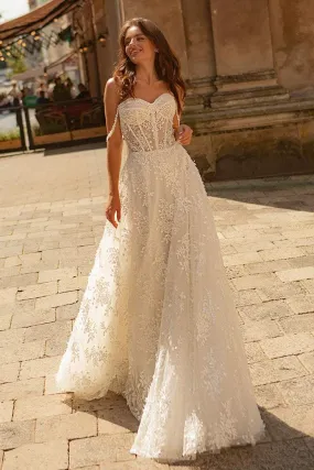 Calming Ivory Wedding Dress