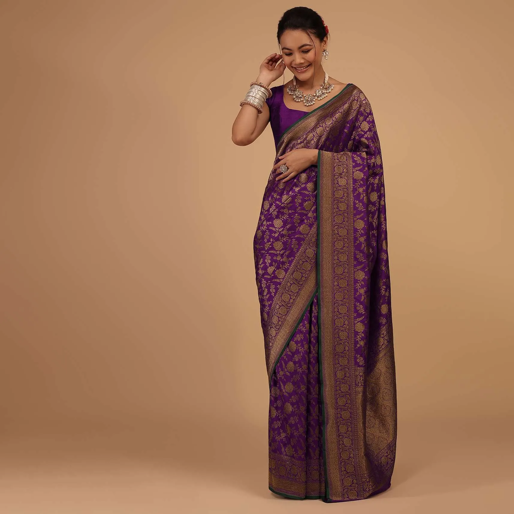 Grape Purple Saree In Pure Banarasi Silk With Upada Zari Weave In Floral Jaal Work