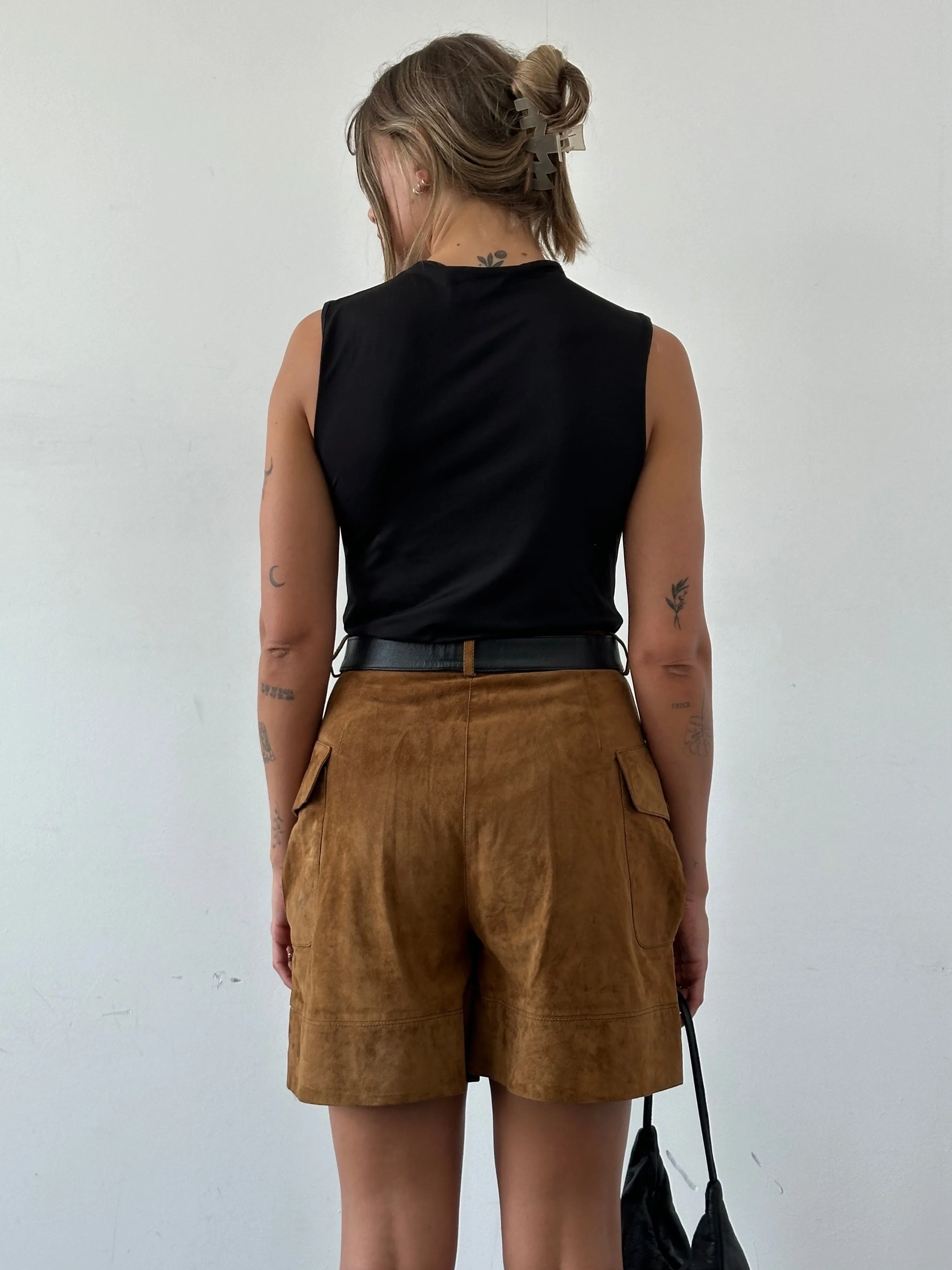 Italian Vintage High Waisted Suede Leather Shorts - W27
