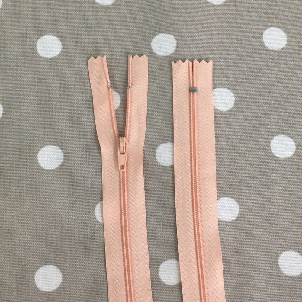 No.3 Closed End Nylon Zip - 36cm (14")