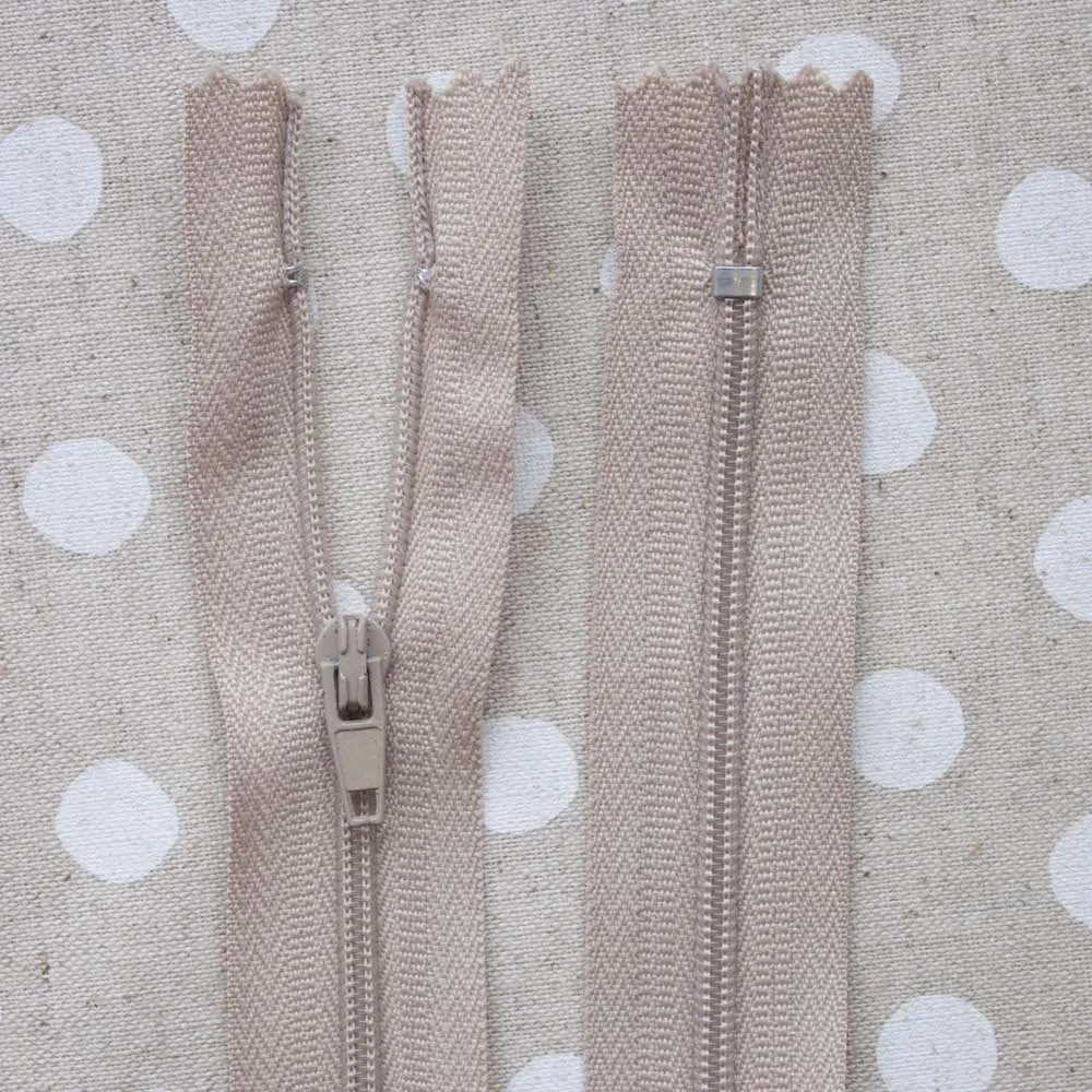 No.3 Closed End Nylon Zip - 36cm (14")