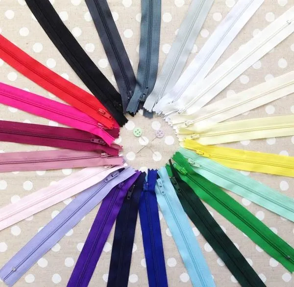 No.3 Closed End Nylon Zip - 36cm (14")