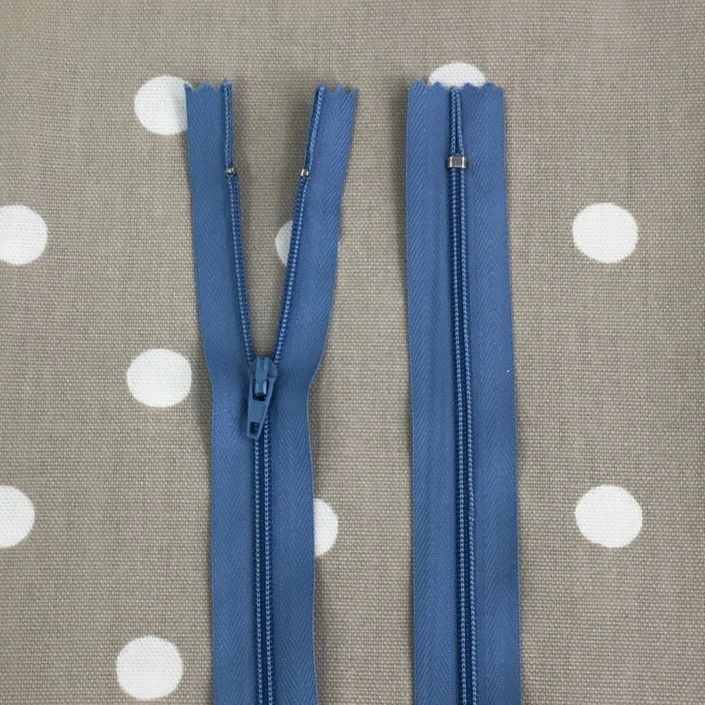 No.3 Closed End Nylon Zip - 36cm (14")