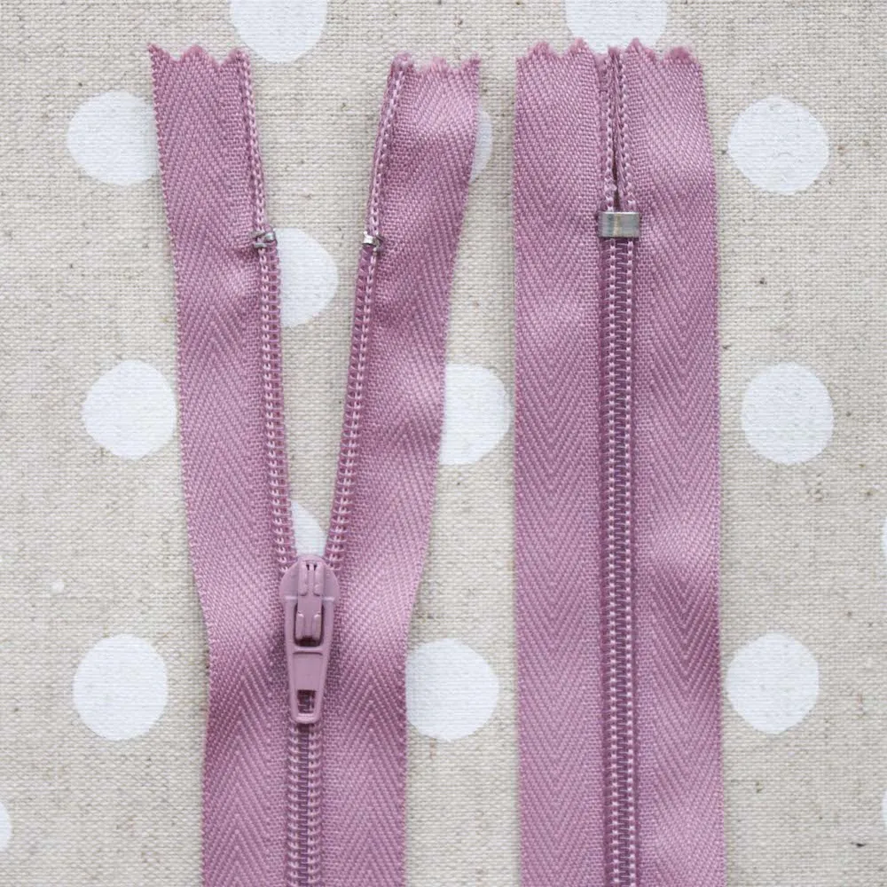 No.3 Closed End Nylon Zip - 36cm (14")