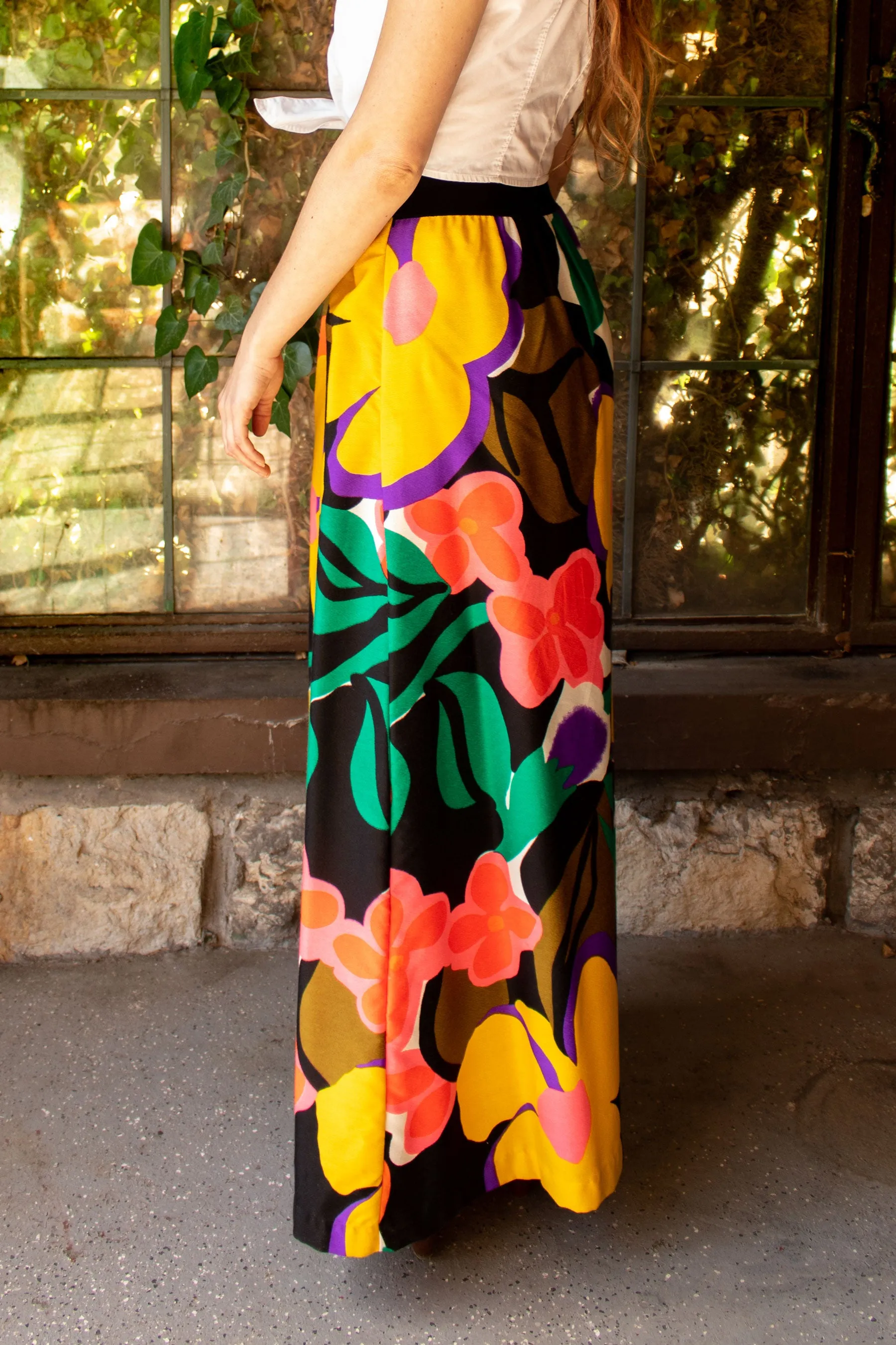 Vintage 1970s Big Bold Floral Print Maxi Skirt - SM/MD